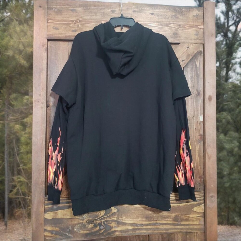 Current Mood ✦ Black Orange Flame Hoodie ✦ Detention Fire Skull Pullover S NWT - Picture 5 of 9